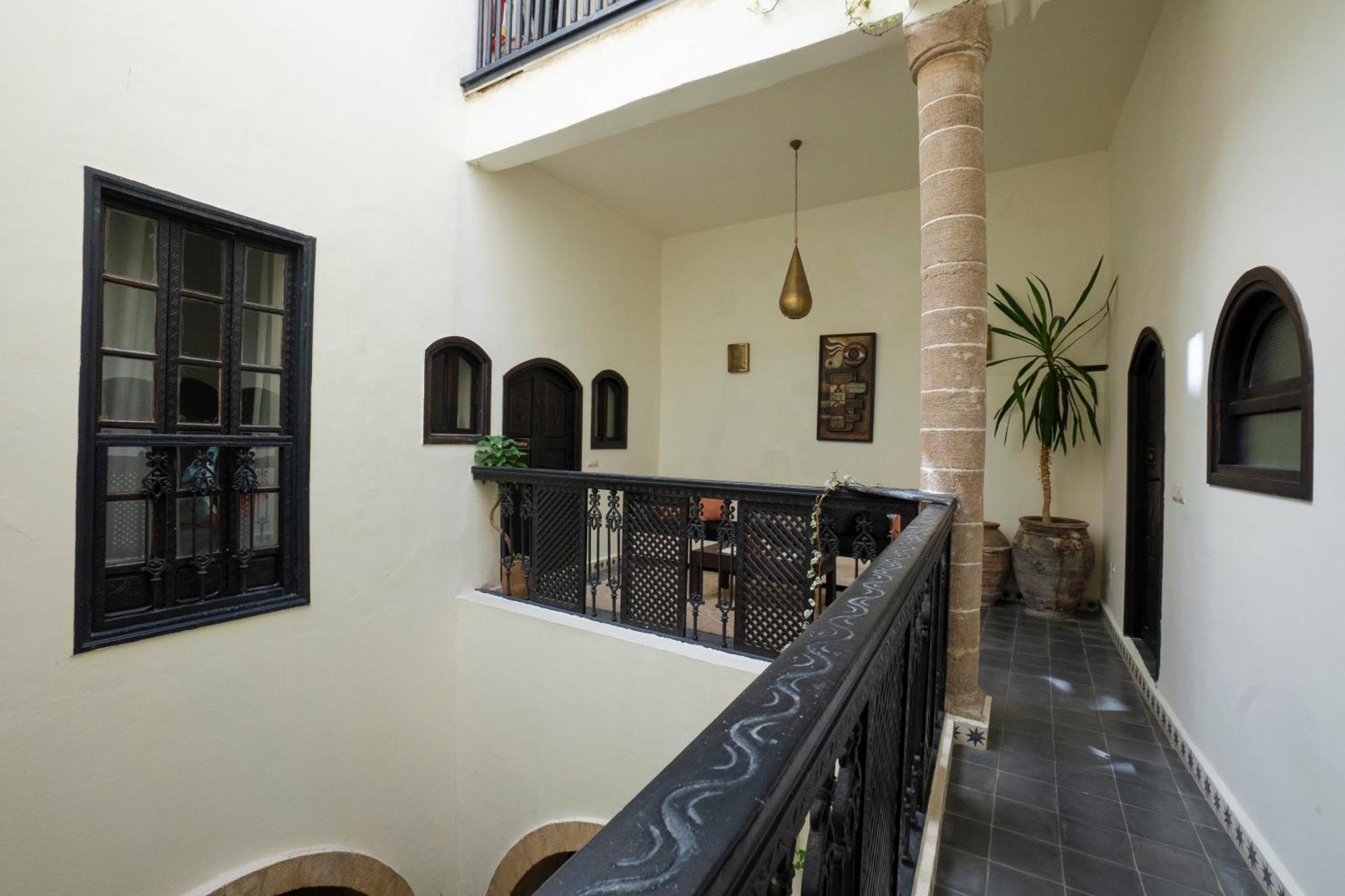 Riad Dar Nor Есувейра Екстериор снимка